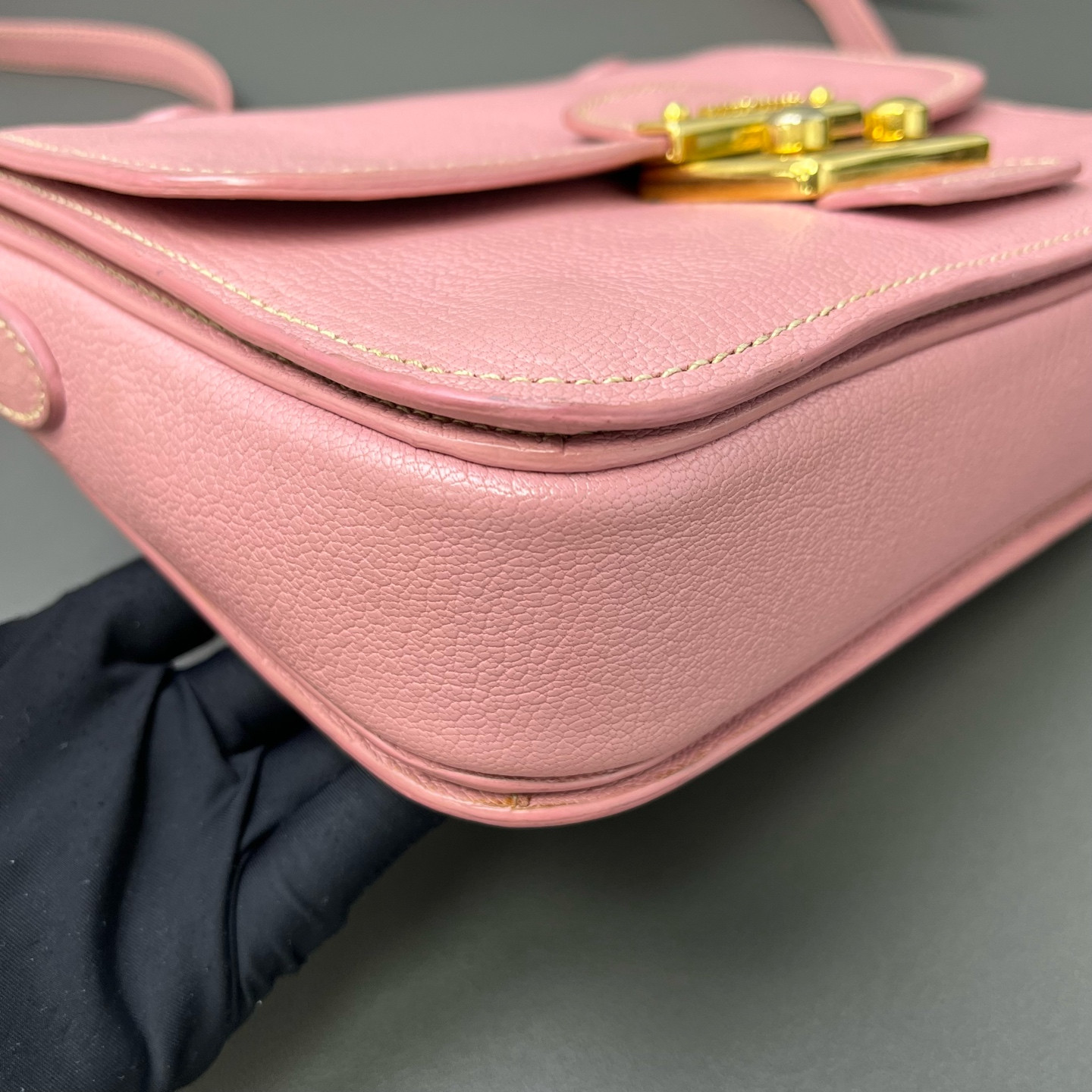 Authentic Miu Miu Top Handle Messenger Bag Pebbled Leather Messenger Bag Pink