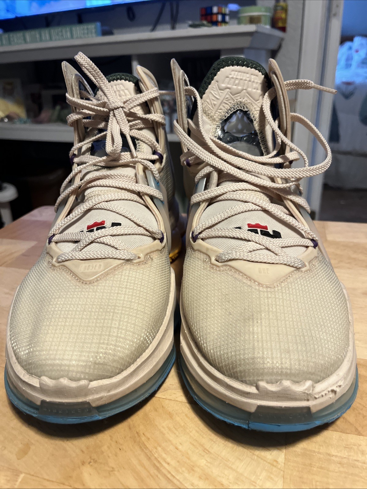 Nike LeBron 19 EP MPLS Lakers Size US 8 DC9341-200 Athletic Sneakers Shoes