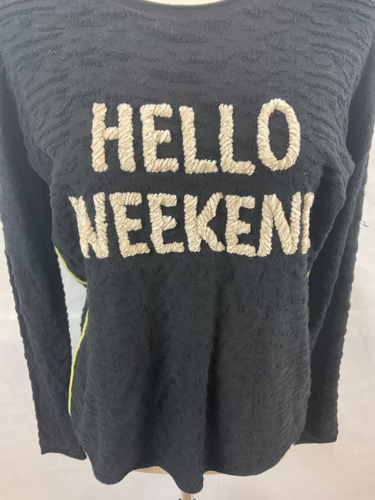 Lisa Todd Thin Textured Sweater Black Hello Weekend Beige Lime Trim Long Sleeve