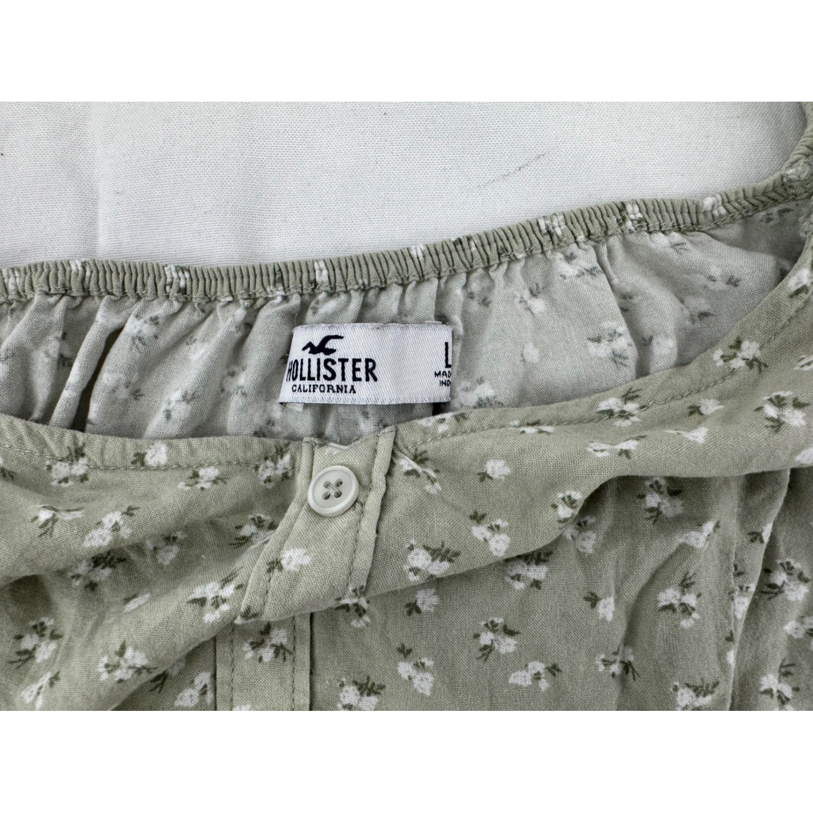 Hollister Sage Green Floral Button Front Puff Sleeve Blouse Top Large