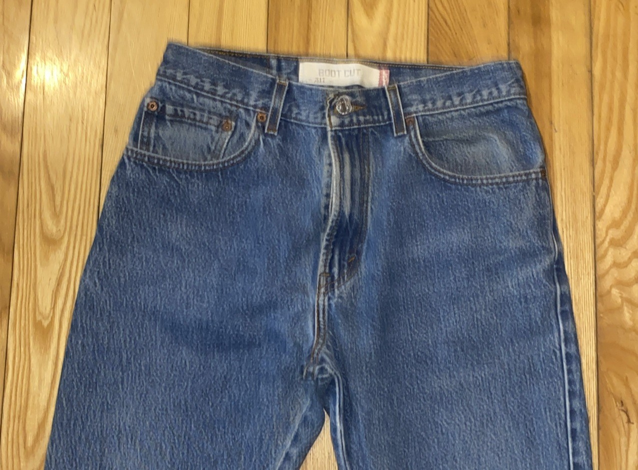 Levis Jeans Mens 31 X 32 517 Bootcut Relaxed Fit Med Light Wash Jeans Distressed