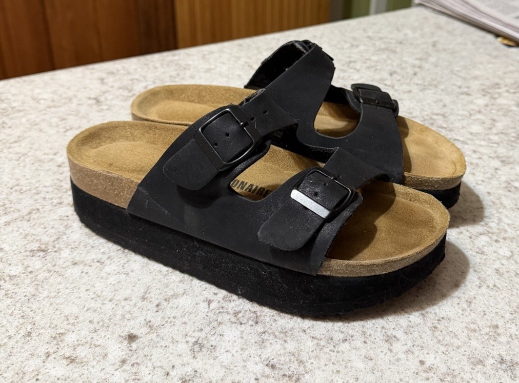 Cushionare Plane Platform Sandals Womens Size 9 Black Cork Footbed 2 Strap