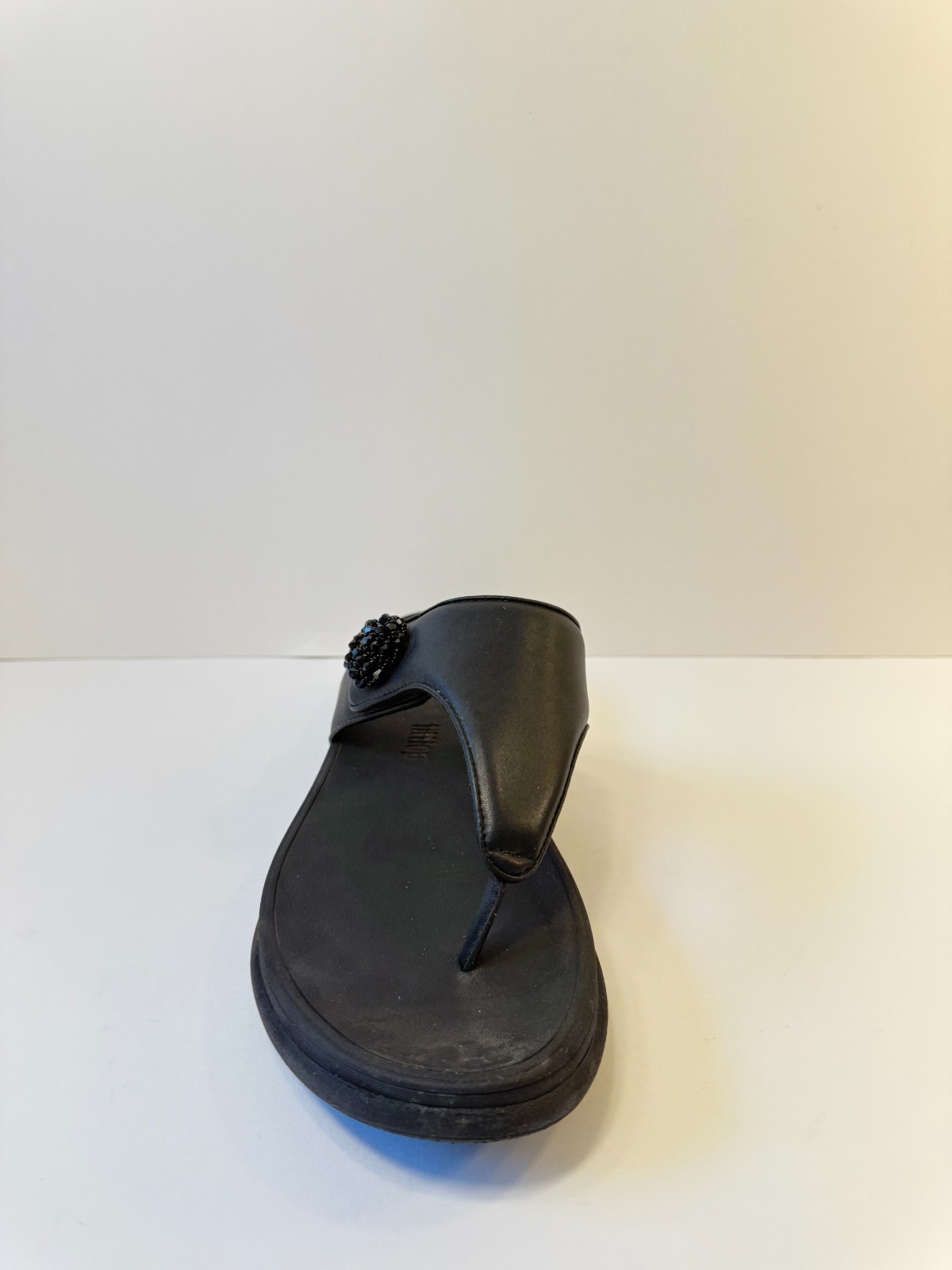 C10. FitFlop Women’s F-Mode Go Beadie-Button Adj. Flatform Sandals Black US 9