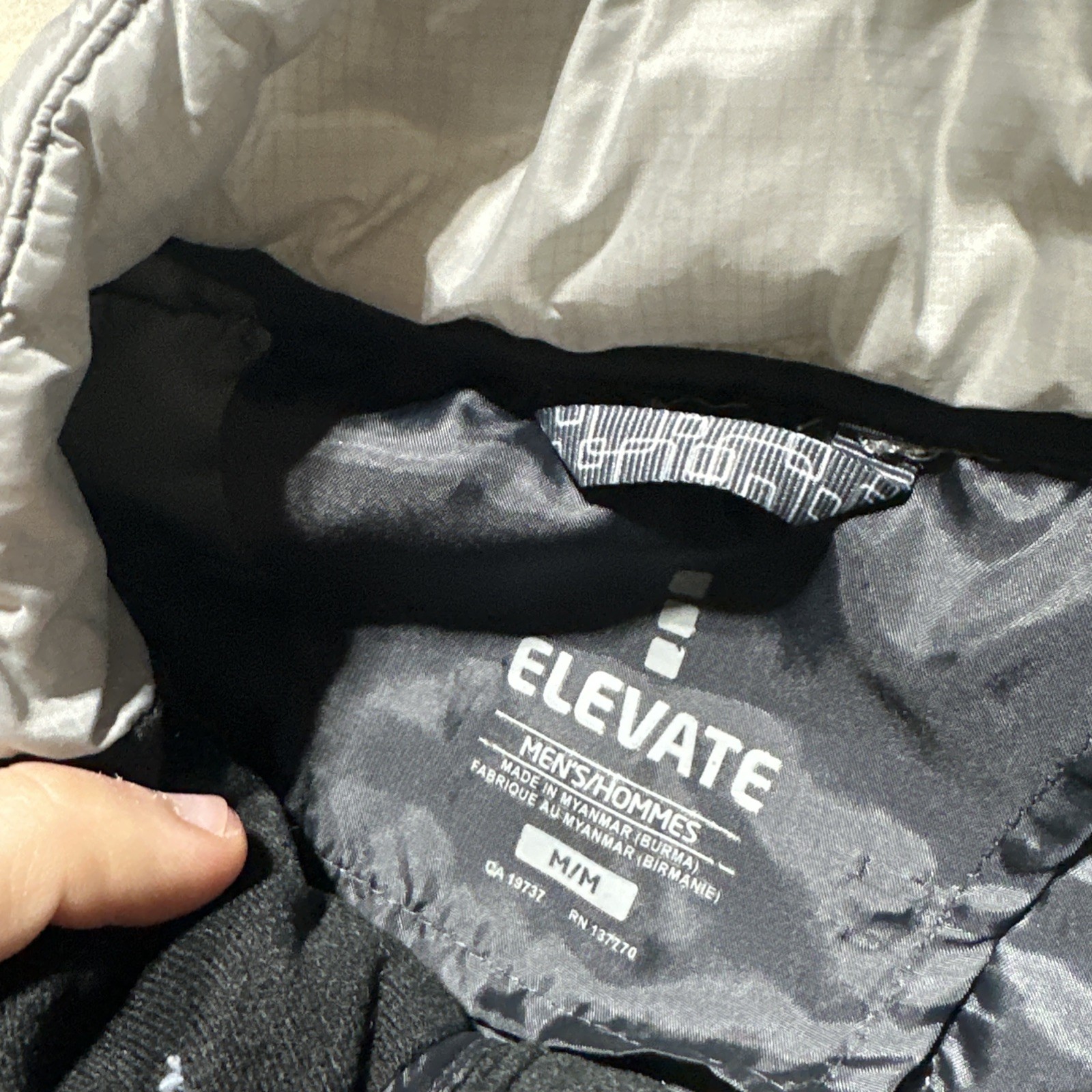 Starbucks Men’s Puffy Jacket w/ Logo Embroidered Employee Nylon & Poly Fill SZ M