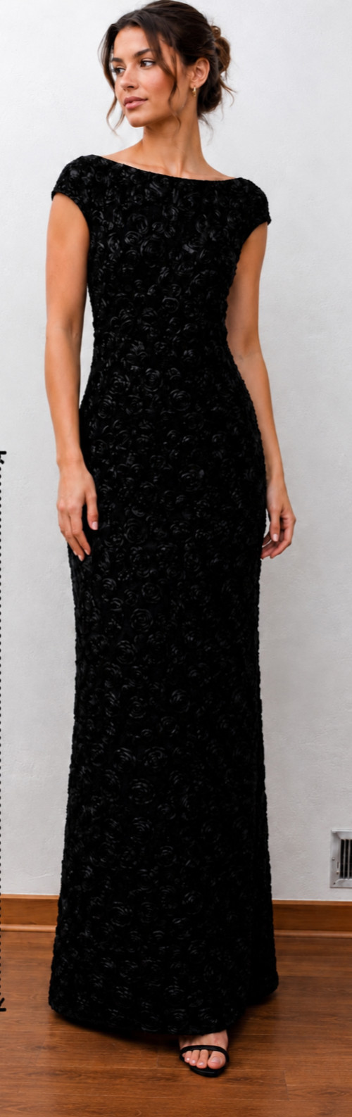 Onyx Nite sz 14 Formal sequin & floral Appliqué Empire waist Black