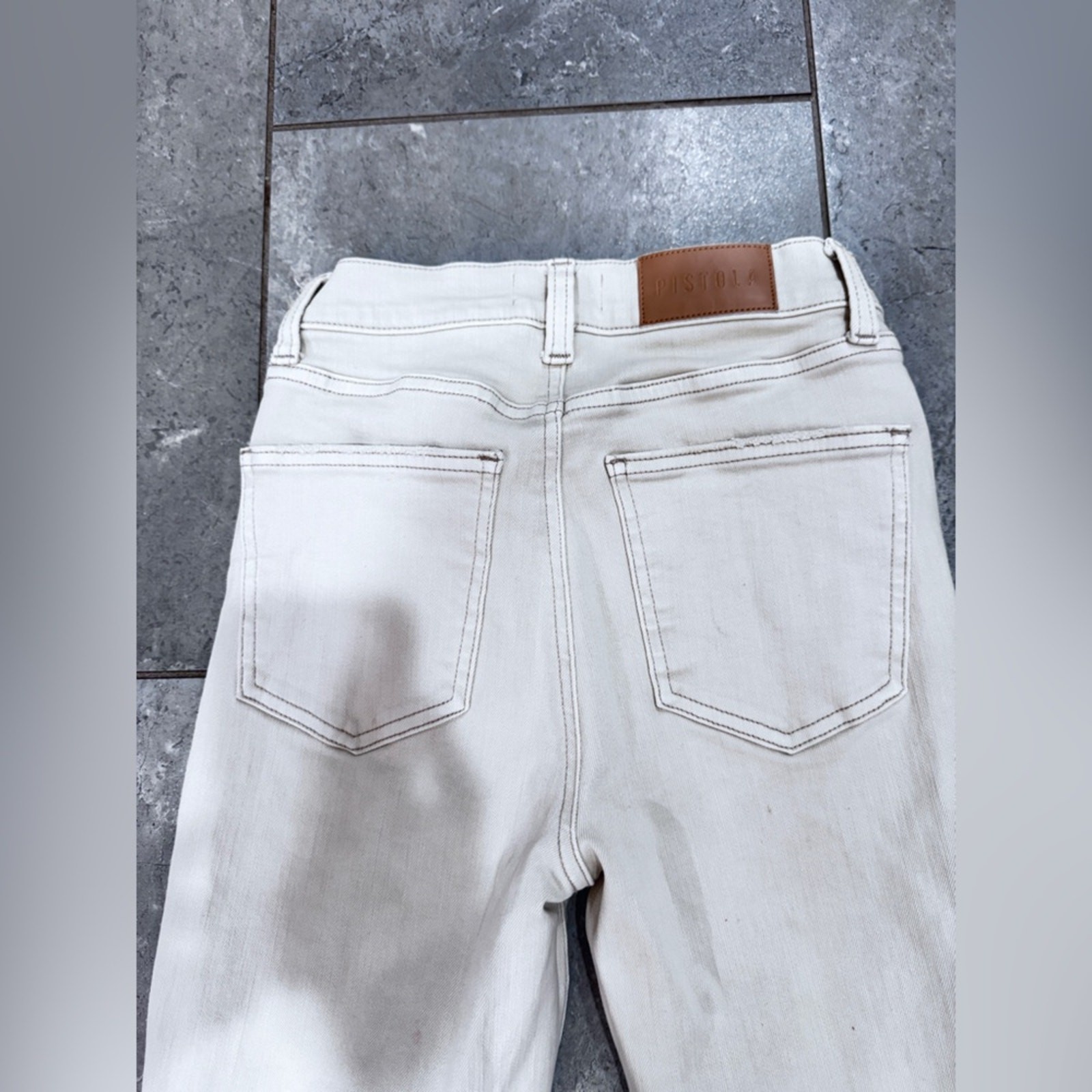 EUC Pistola Off-White Flare Jeans, size 24