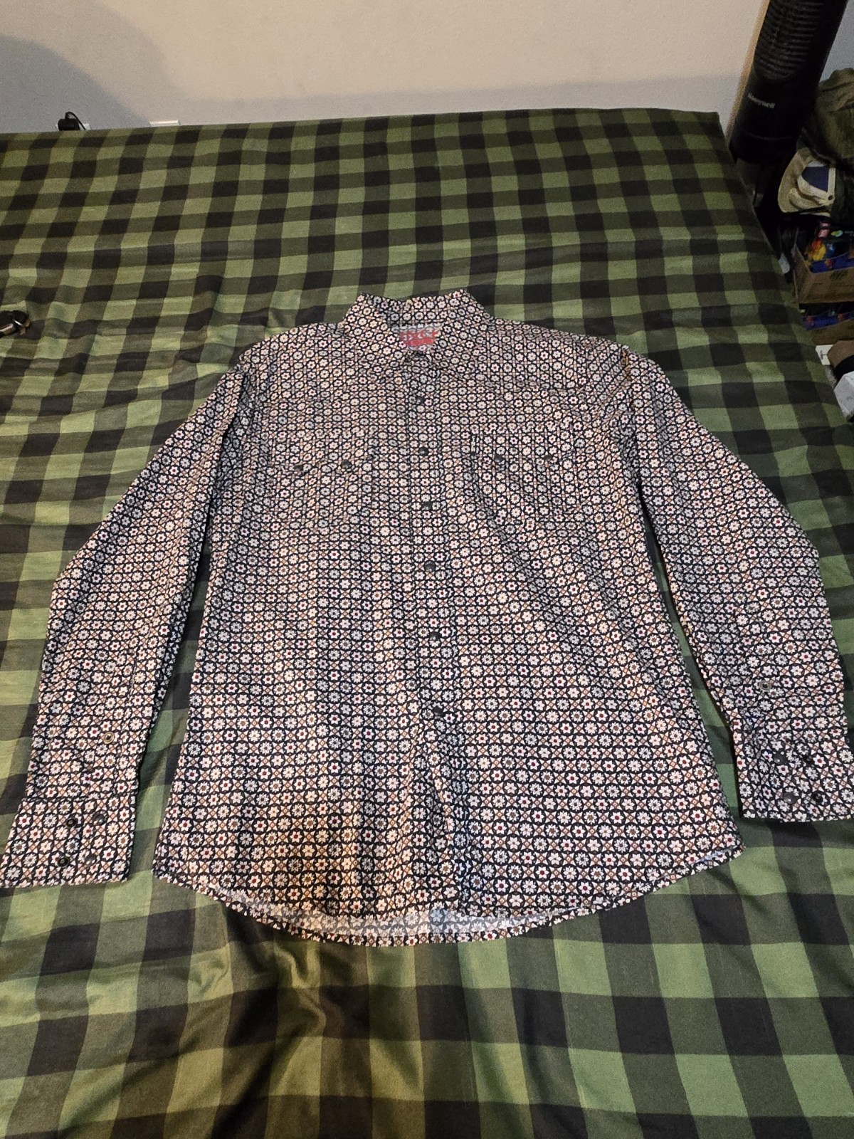 Cinch Modern Fit Men’s Small Black/White/Red Pearl Snap GREAT SHAPE CINCH brand