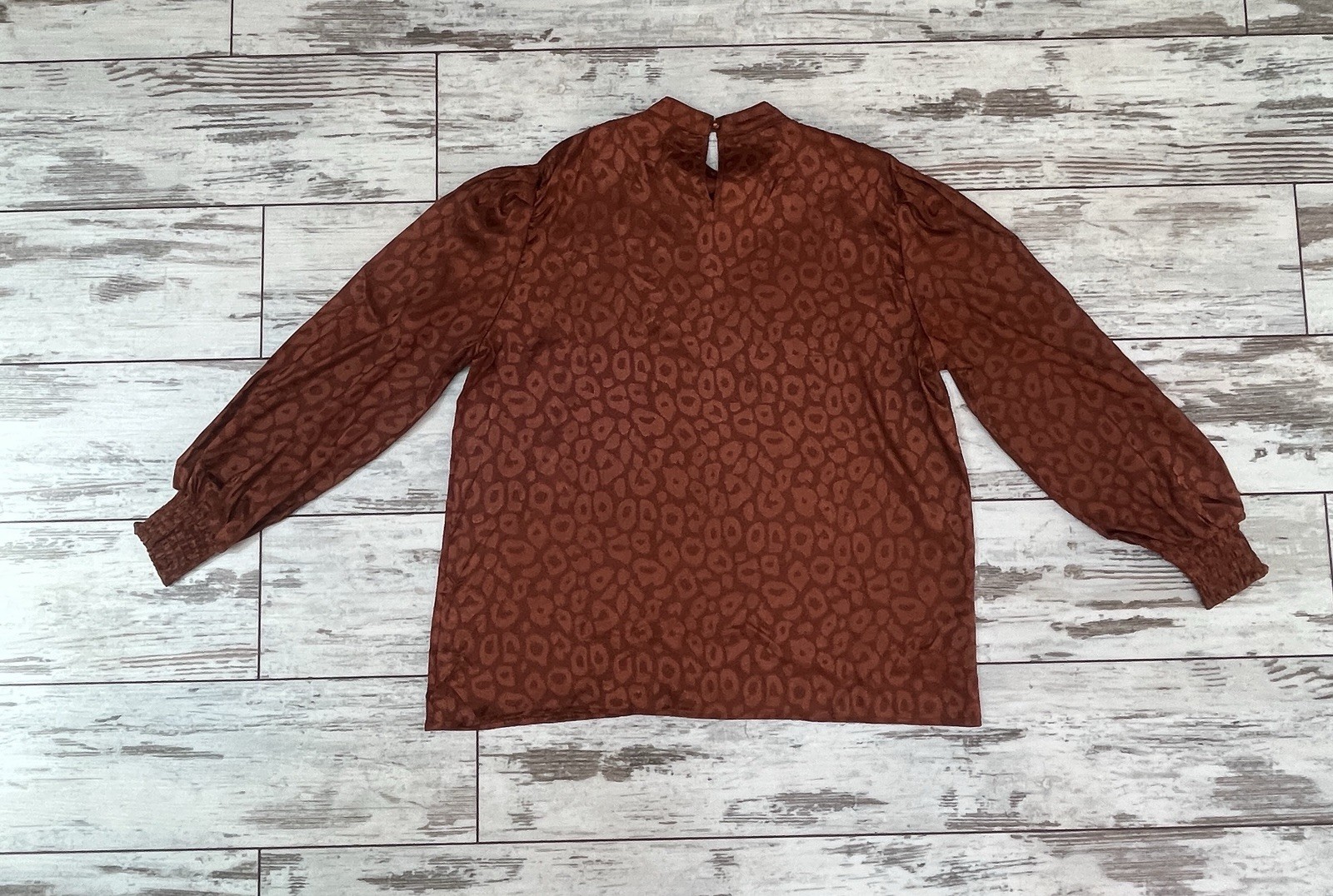 Lyaner NWOT Brown Satin Mock Neck Puff Sleeve Blouse XL Leopard Jacquard