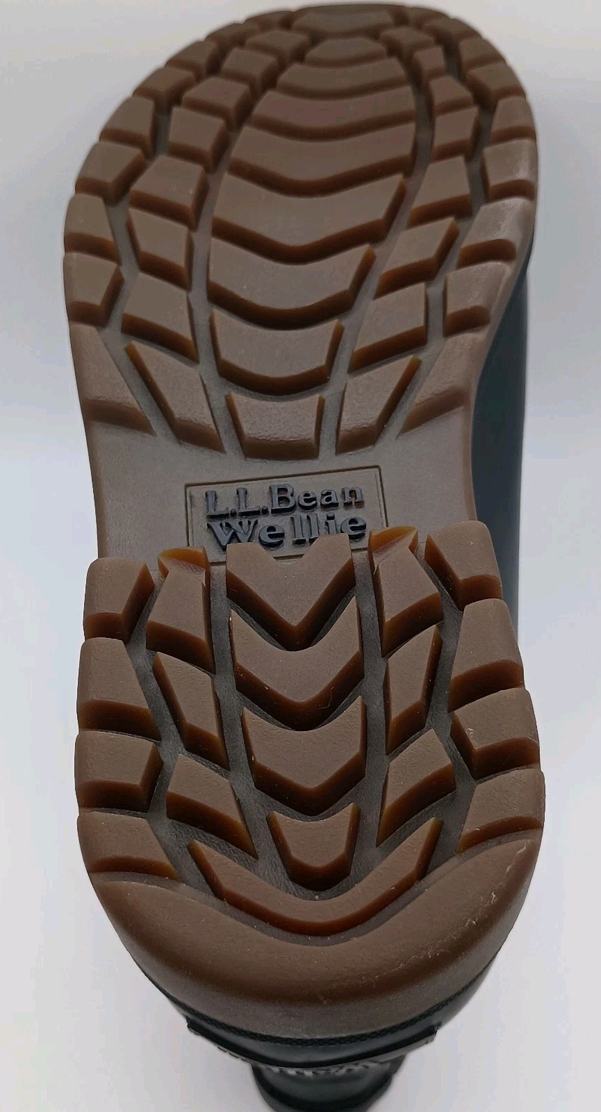 L.L. Bean Women’s Size 6 Black Rugged Wellie Rubber Chelsea Mud Rain Boots