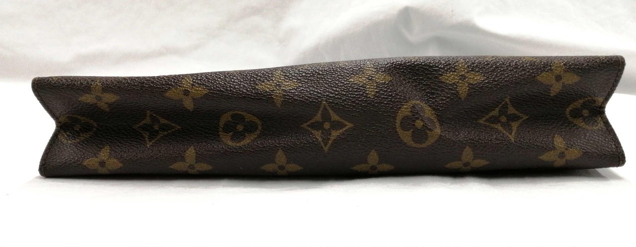 Louis Vuitton Poche Toilette 25 Pouch 9.8 inches