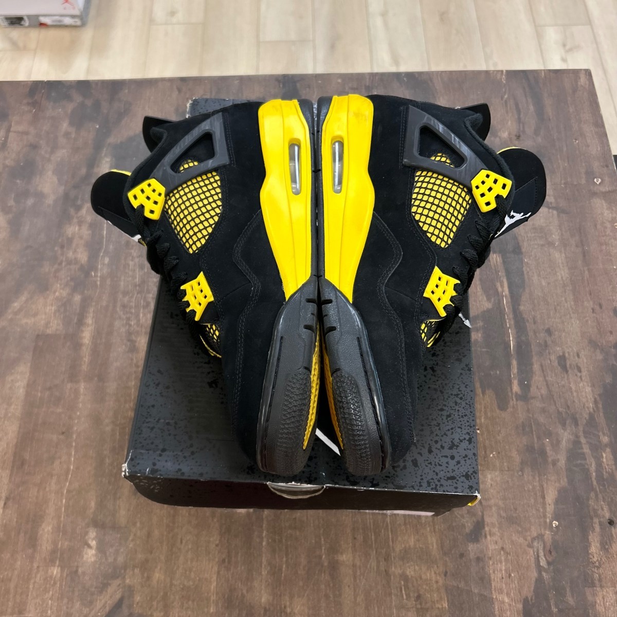 Jordan 4 Retro Thunder (2023) (Pre-Owned) – DH6927-017-11-PO-4 – (Mod… Size 11