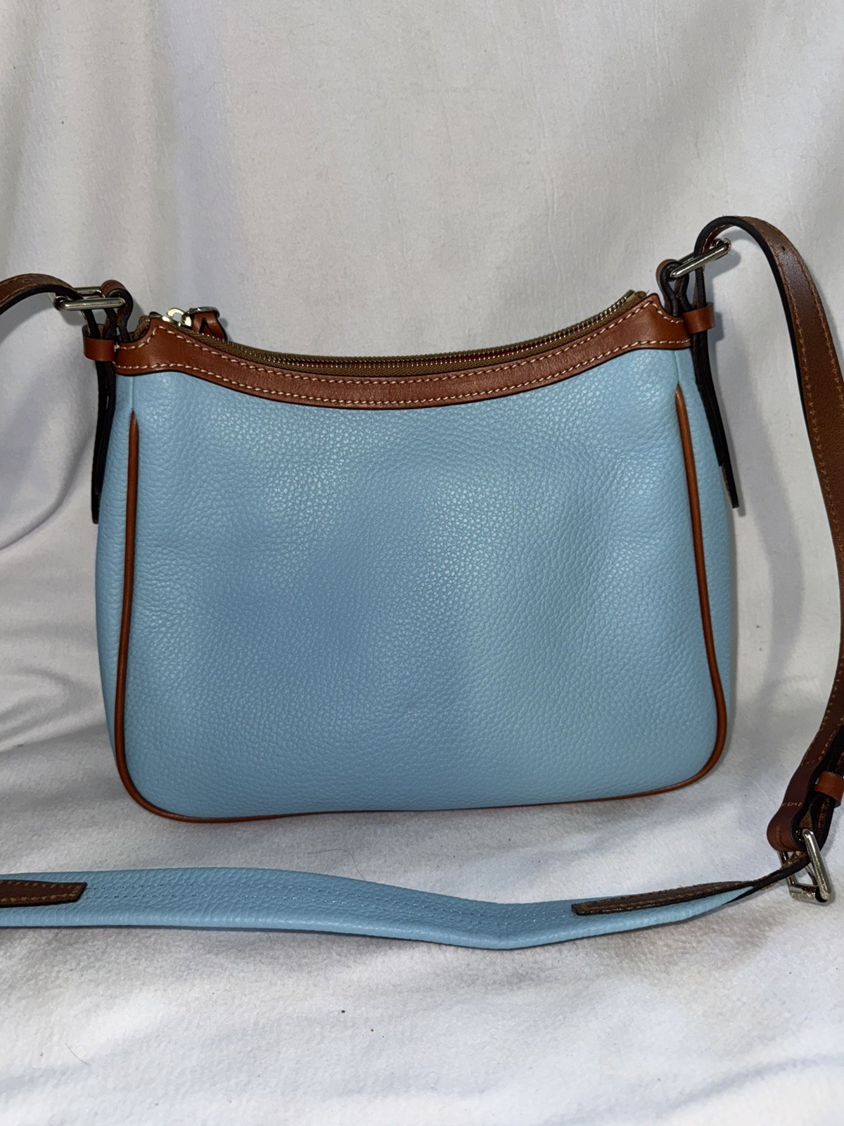 Dooney And Bourke Pebble Grain Piper, Sky Blue, Medium, New Without Tags