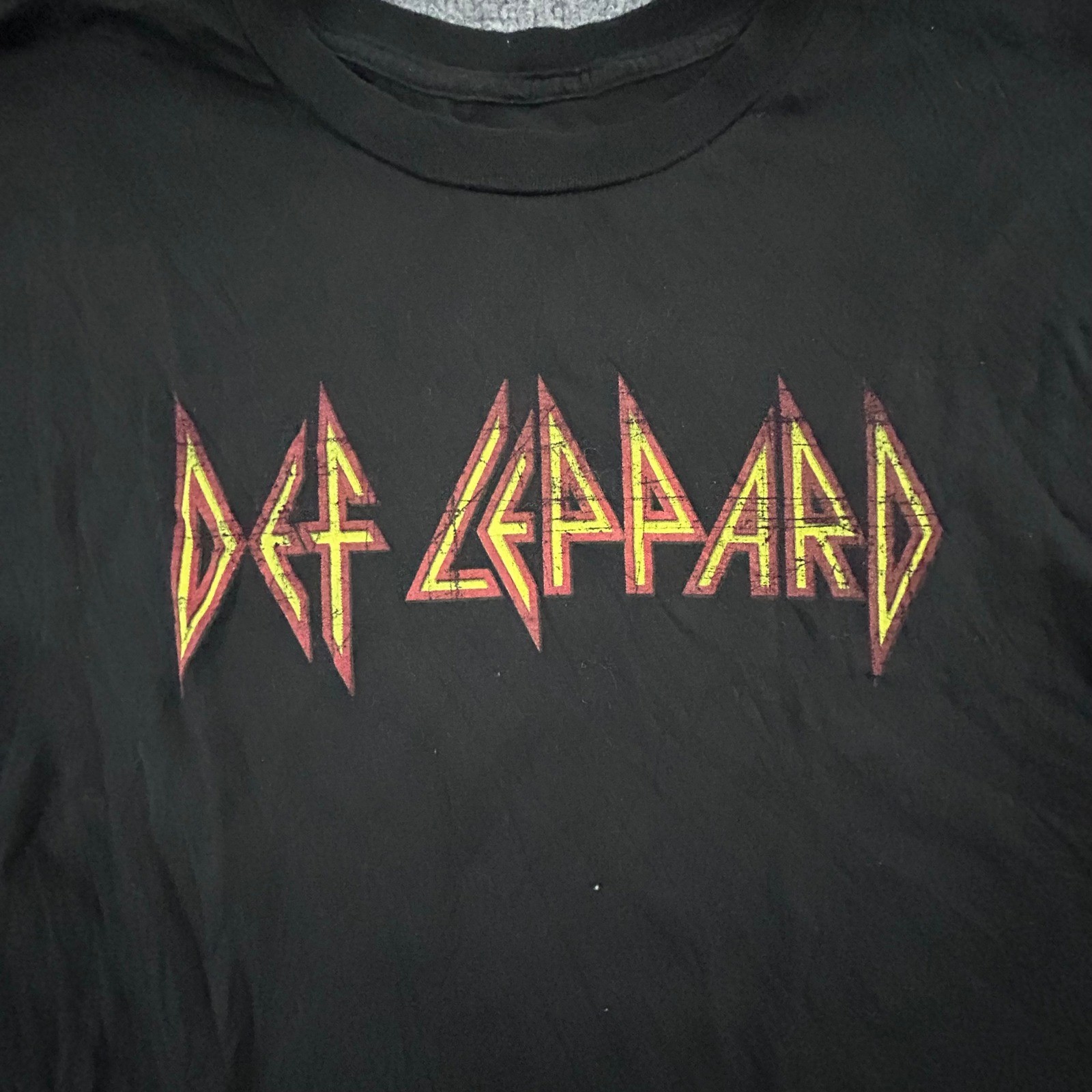 Def Leppard T-Shirt Mens XXL Black Graphic Logo Short Sleeve Rock Band Tee