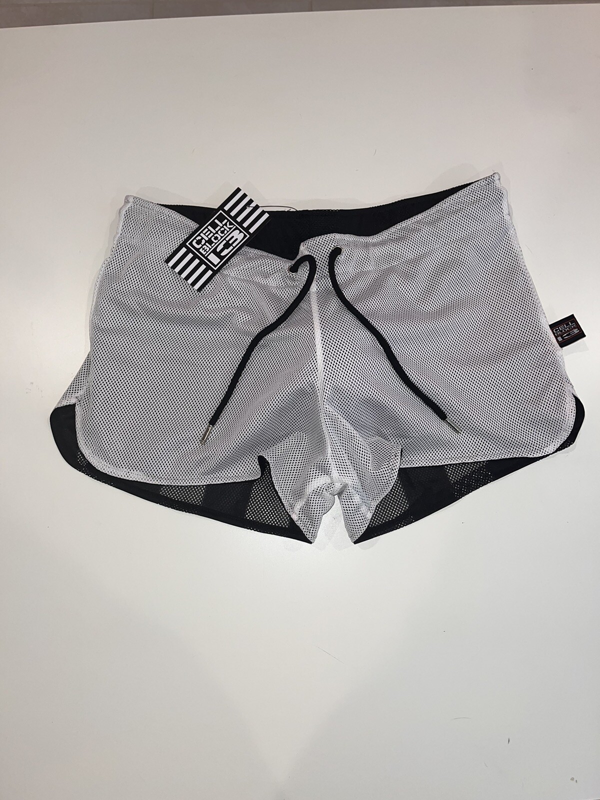 CELLBLOCK 13 White & Black Midfield Mesh Reversible Short Cell Block 13 Large