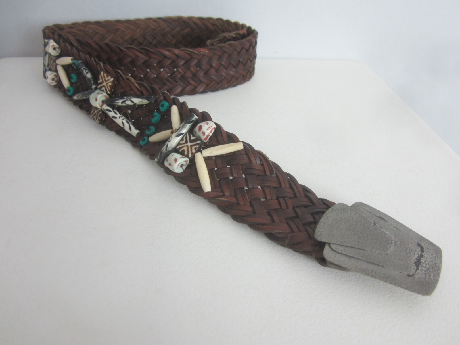 Unbranded Unisex M / L Brown Leather Woven Southwestern Belt Beaded 34″ – 36″