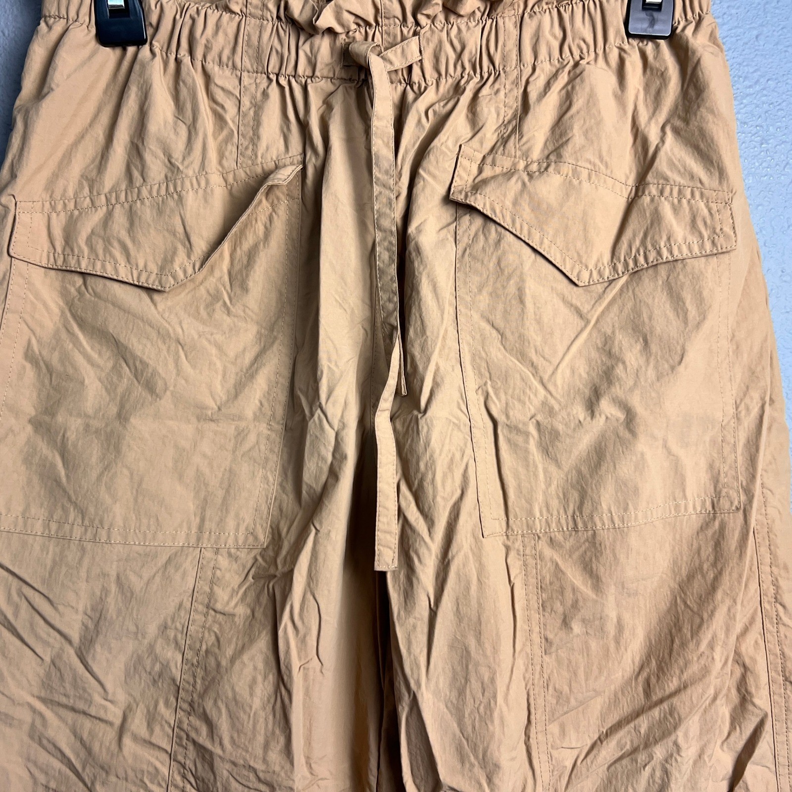 Gianni Bini Tan Khaki Paperbag Gorpcore Waist Cargo Jogger Pants Size 4 Utility