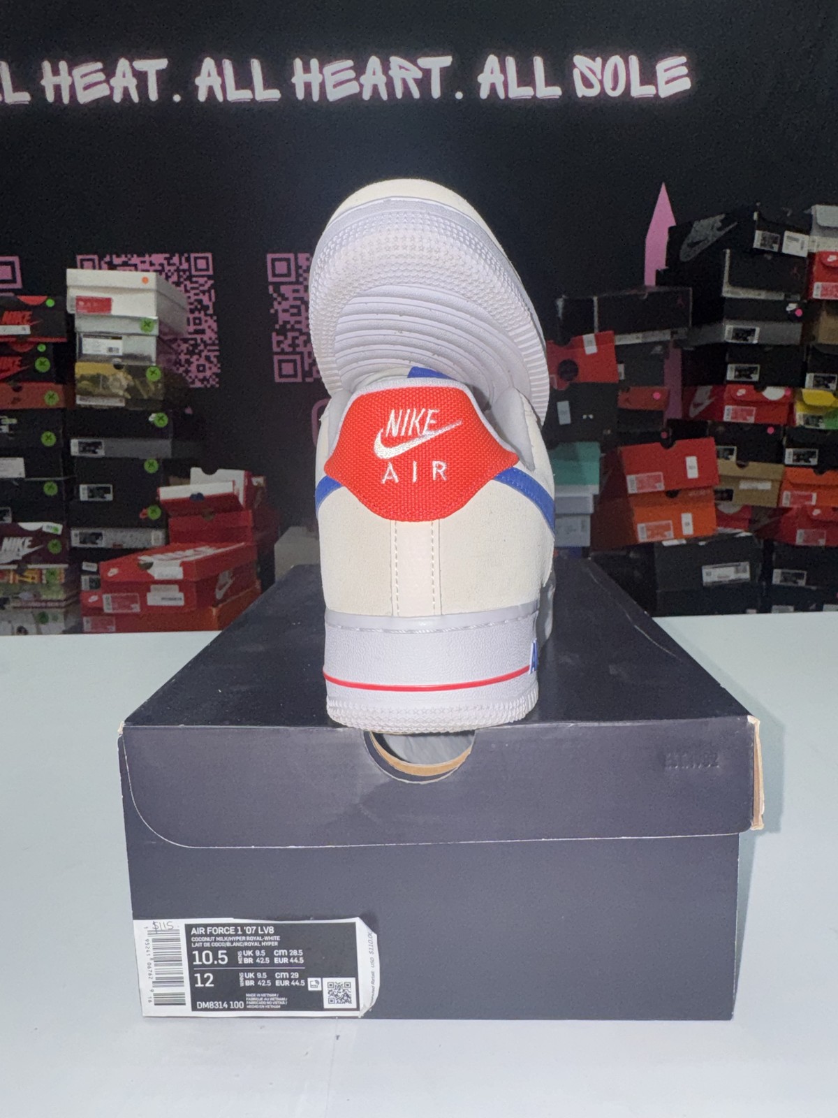 Nike Air Force 1 Low ’07 LV8 Coconut Milk Hyper Royal 10.5M/12W Pre-Owned Origin