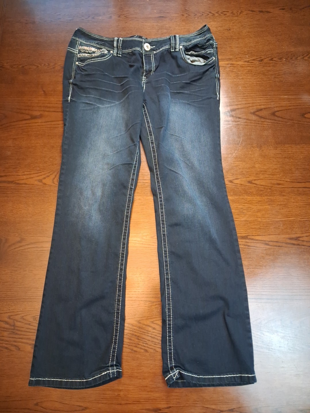 Amethyst Jeans Womens Size 16 Blue Taper Stretch Denim Embroidered Pockets