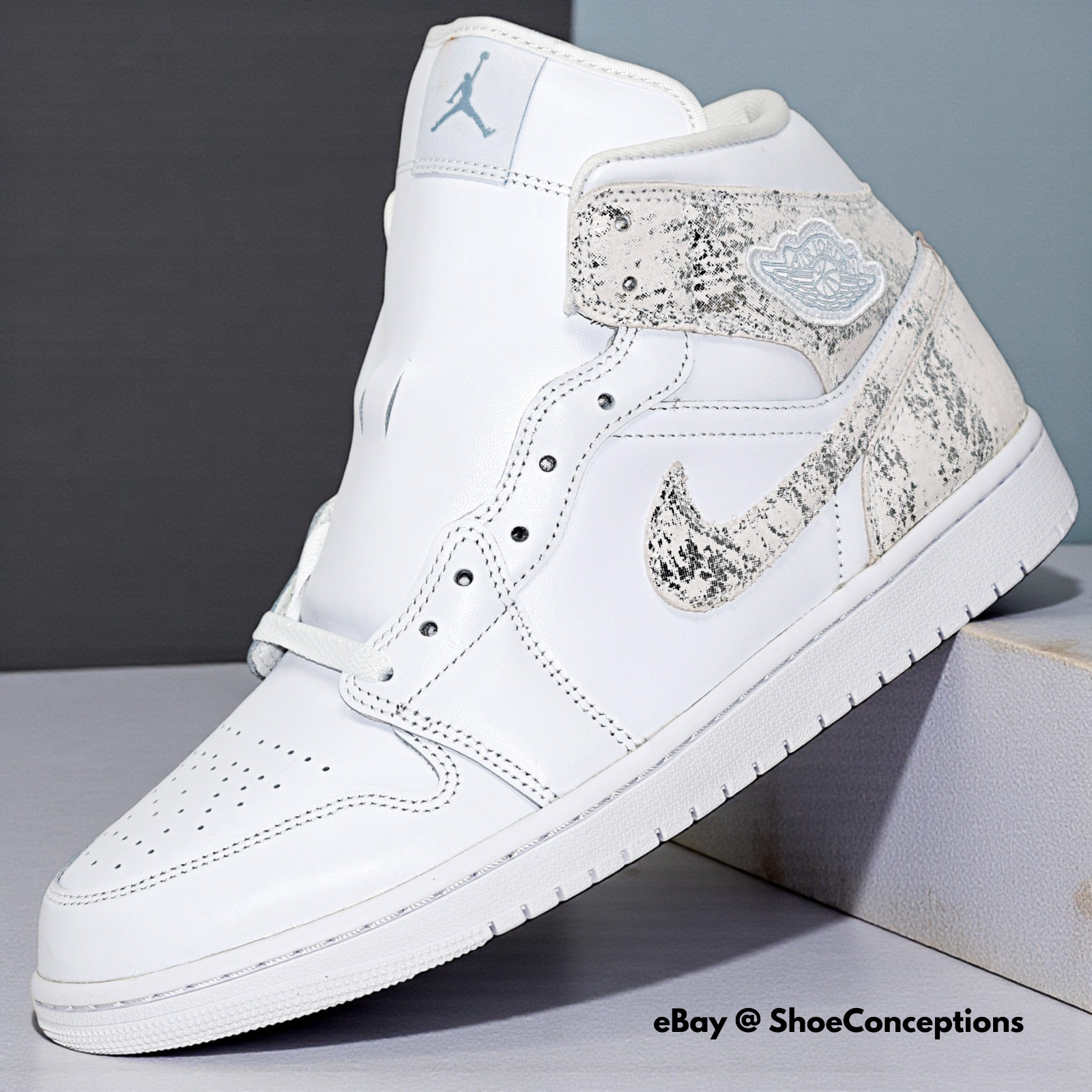 Nike Air Jordan 1 Mid SE “Distressed” White Field Silver IR2271-100 Men’s NEW