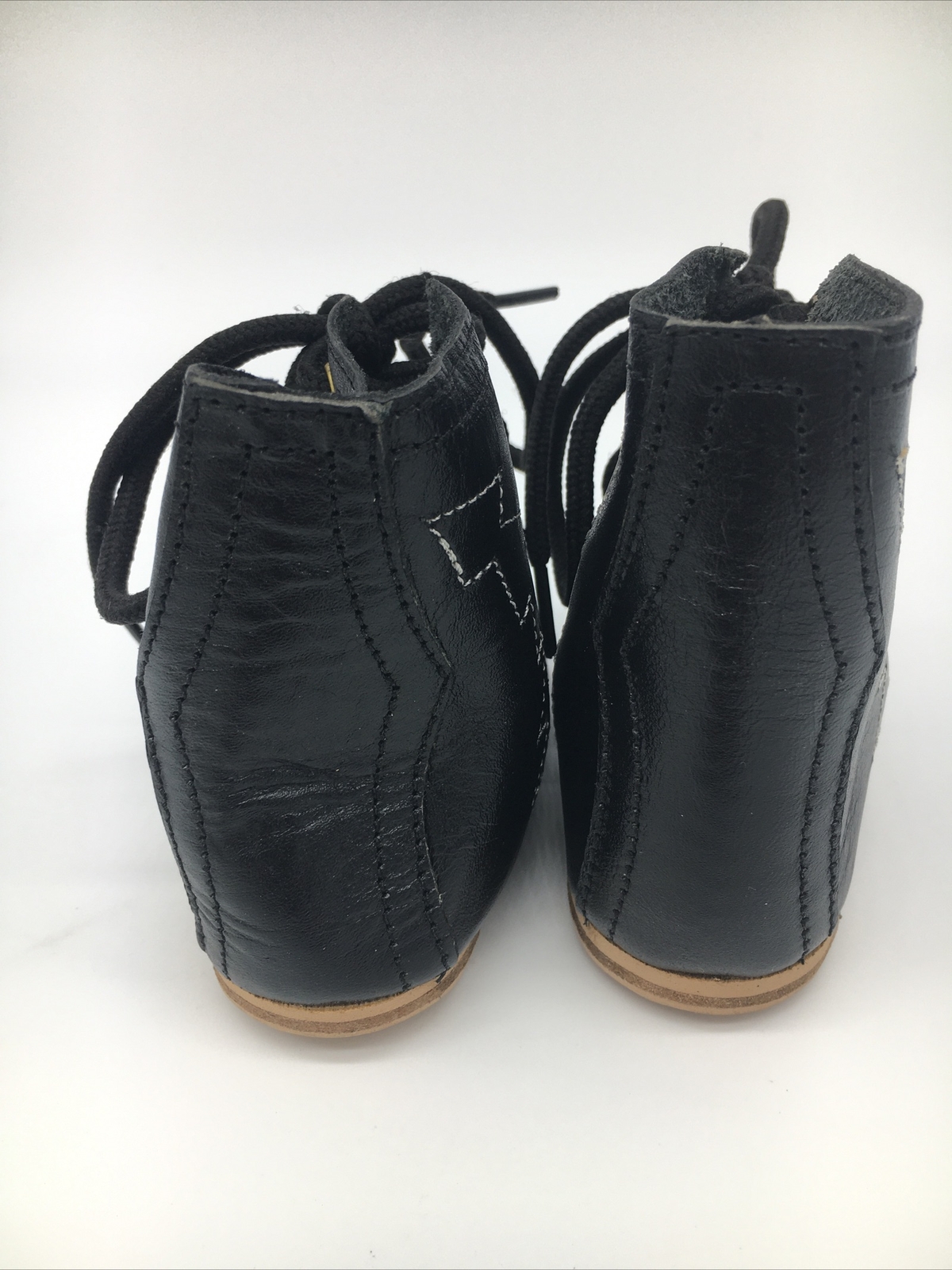 A Jama Product Infants Boots Black Embroidered Leather Size 1 Style 2501 New