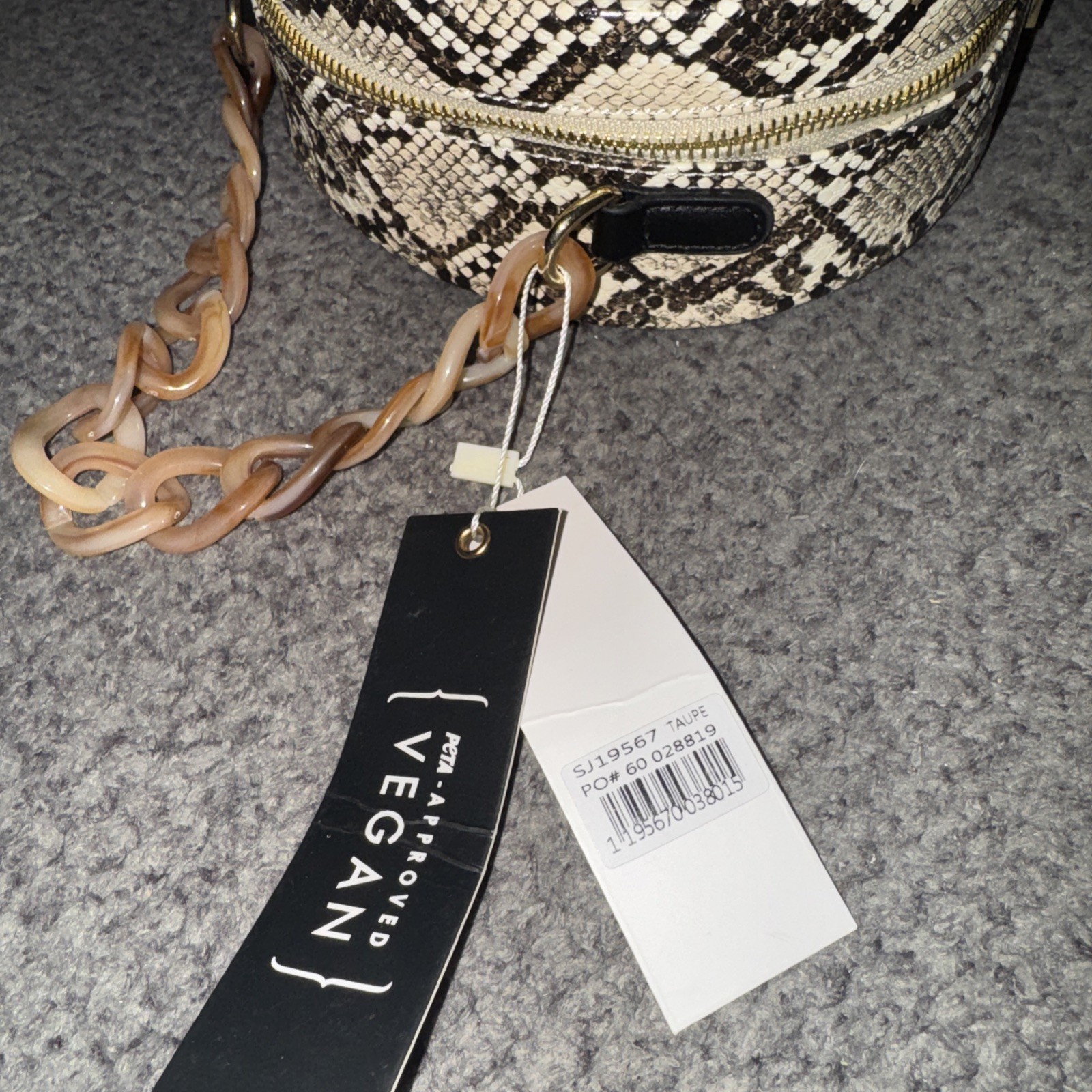 isabelle vegan leather snake print crossbody bag w/ Strap | New W/ Tags!