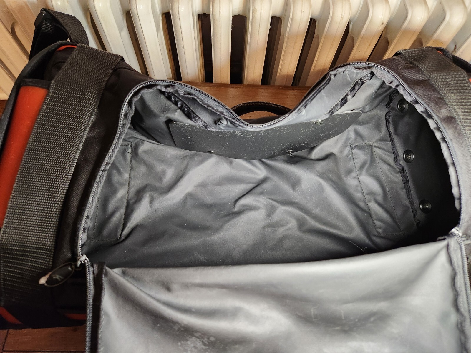 Boblbee Backpack Black Orange Hardcase Travel Duffle Bag Vintage Back Protector