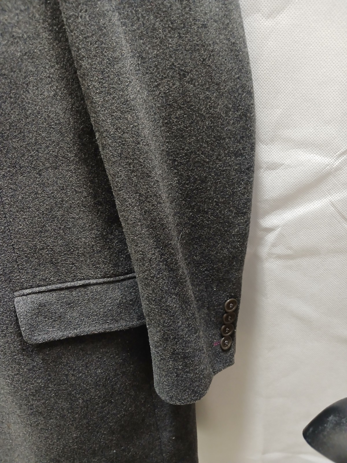 Holland Esquire Grey 75% Wool, 5% Cashmere Overcoat- L Chest 42in