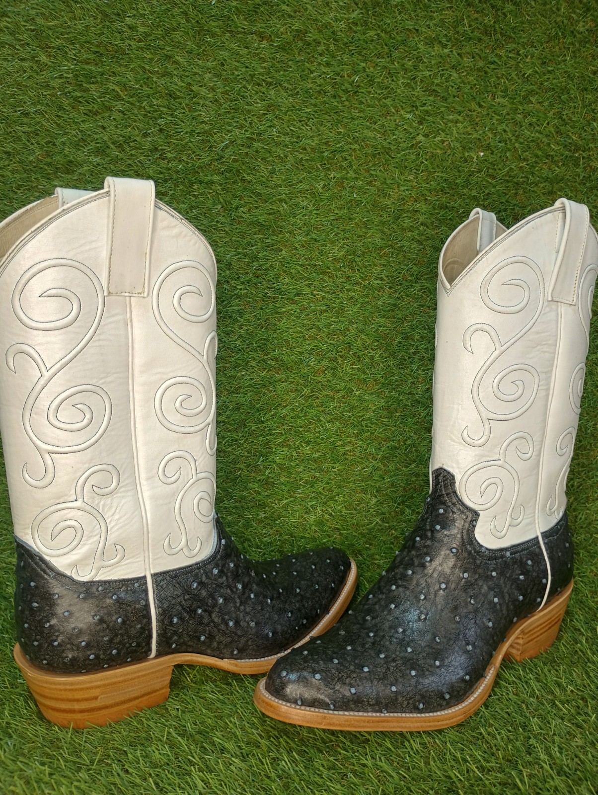 Men’s New 100% Authentic Regal Blue Ostrich With Wood Pegs All Sizes Available