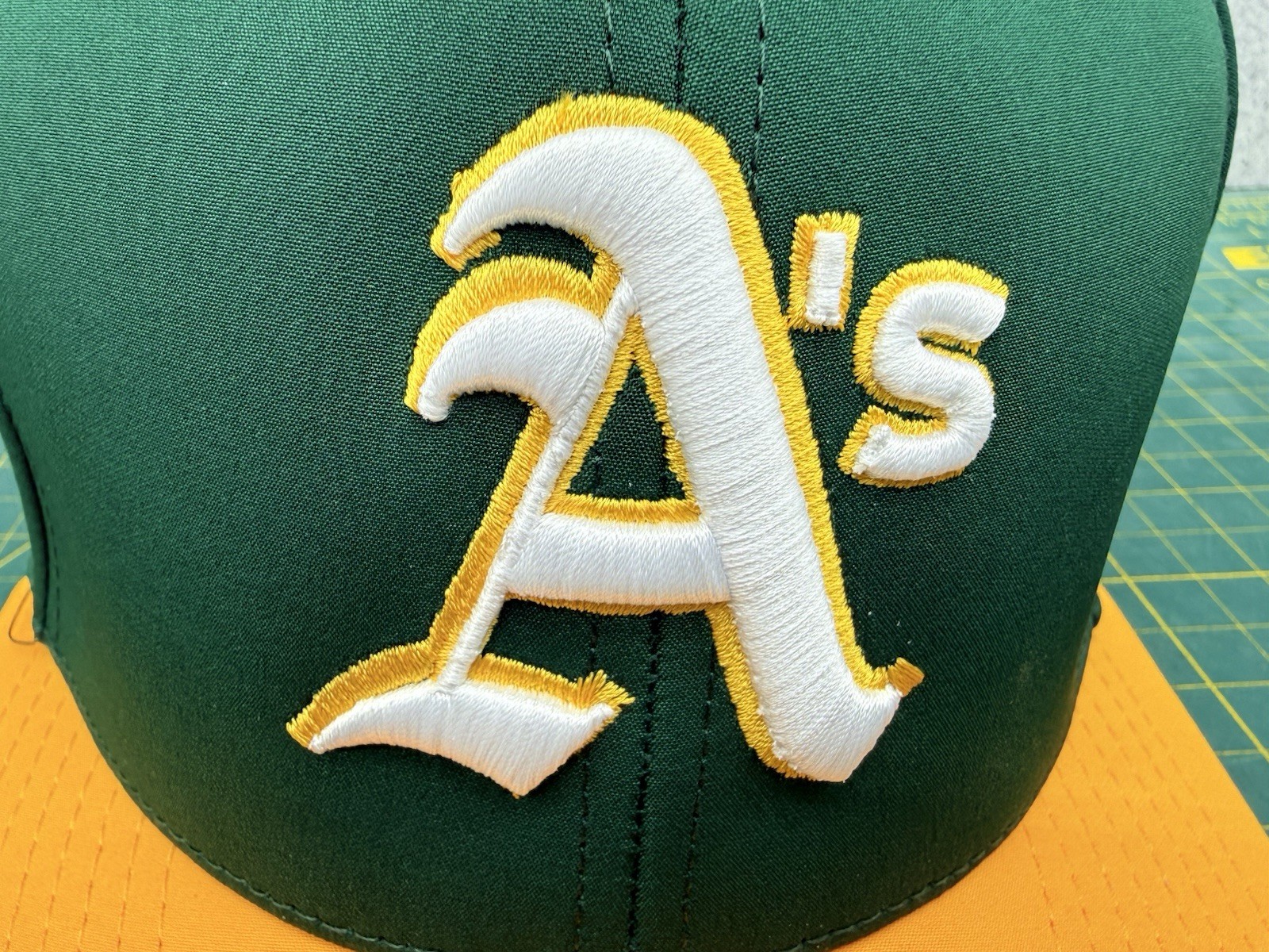 Oakland / Las Vegas Athletics A’s Fitted Baseball Hat Cap – Size M – by The Game