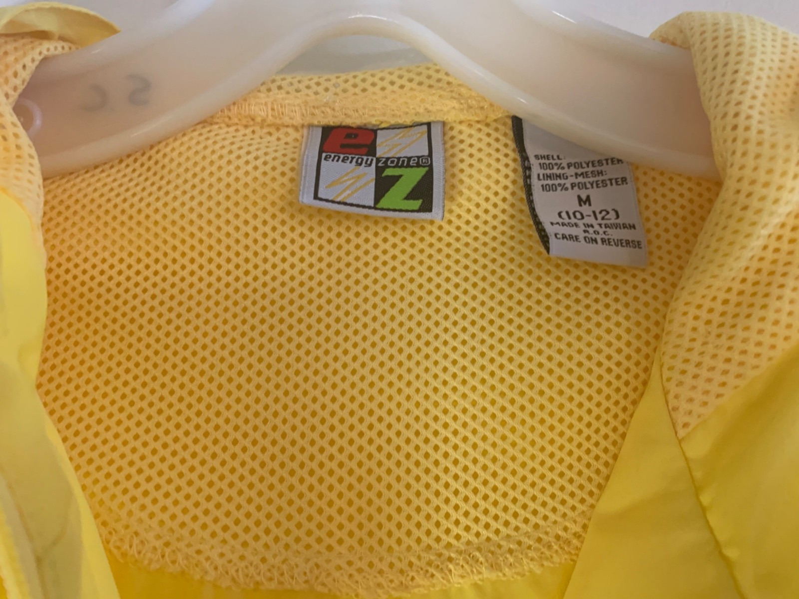 Energy Zone Windbreaker Lightweight Hooded Jacket Yellow Size Medium See Details