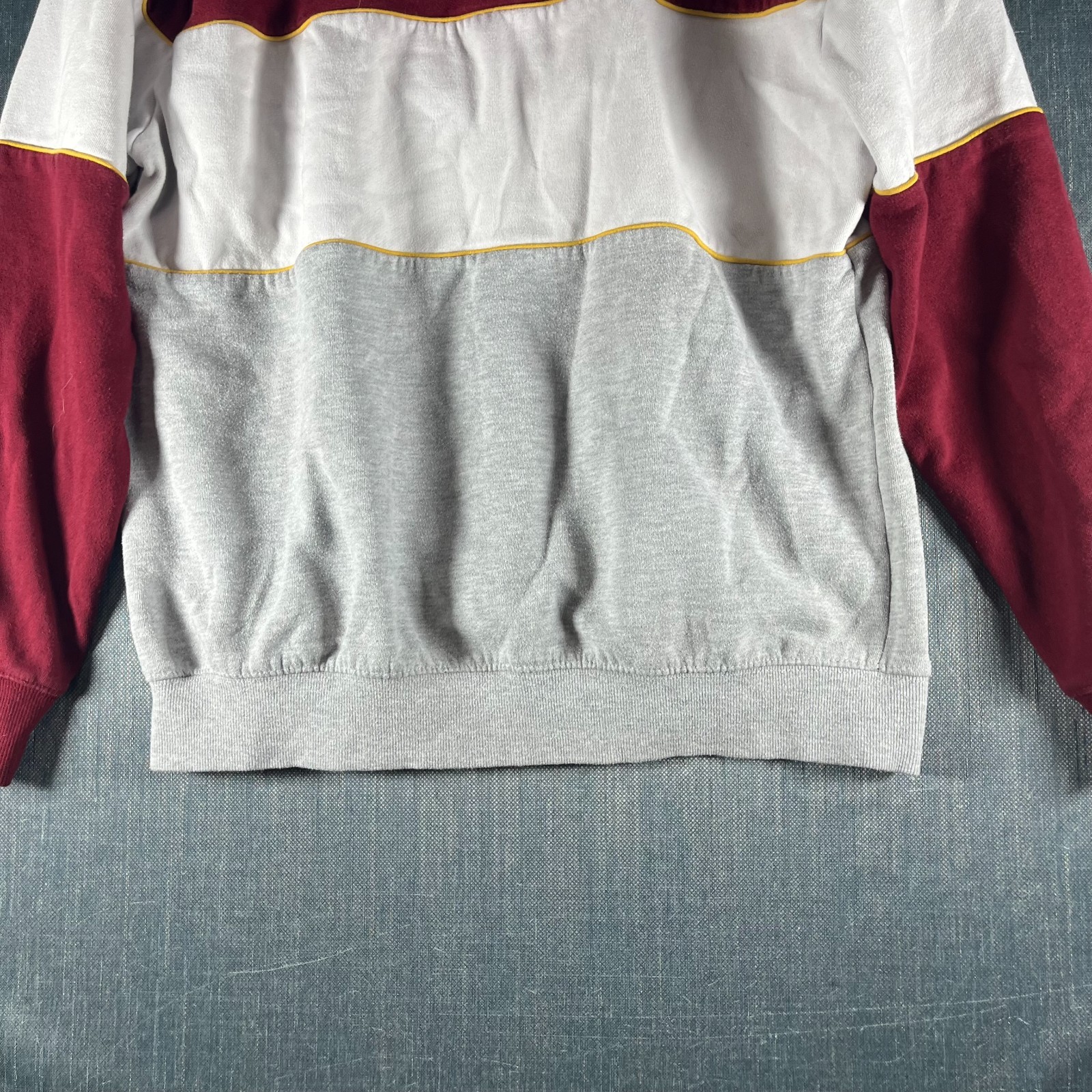 Harry Potter Men’s Hoodie Size M Red Colorblock GRYFFINDOR Sweatshirt