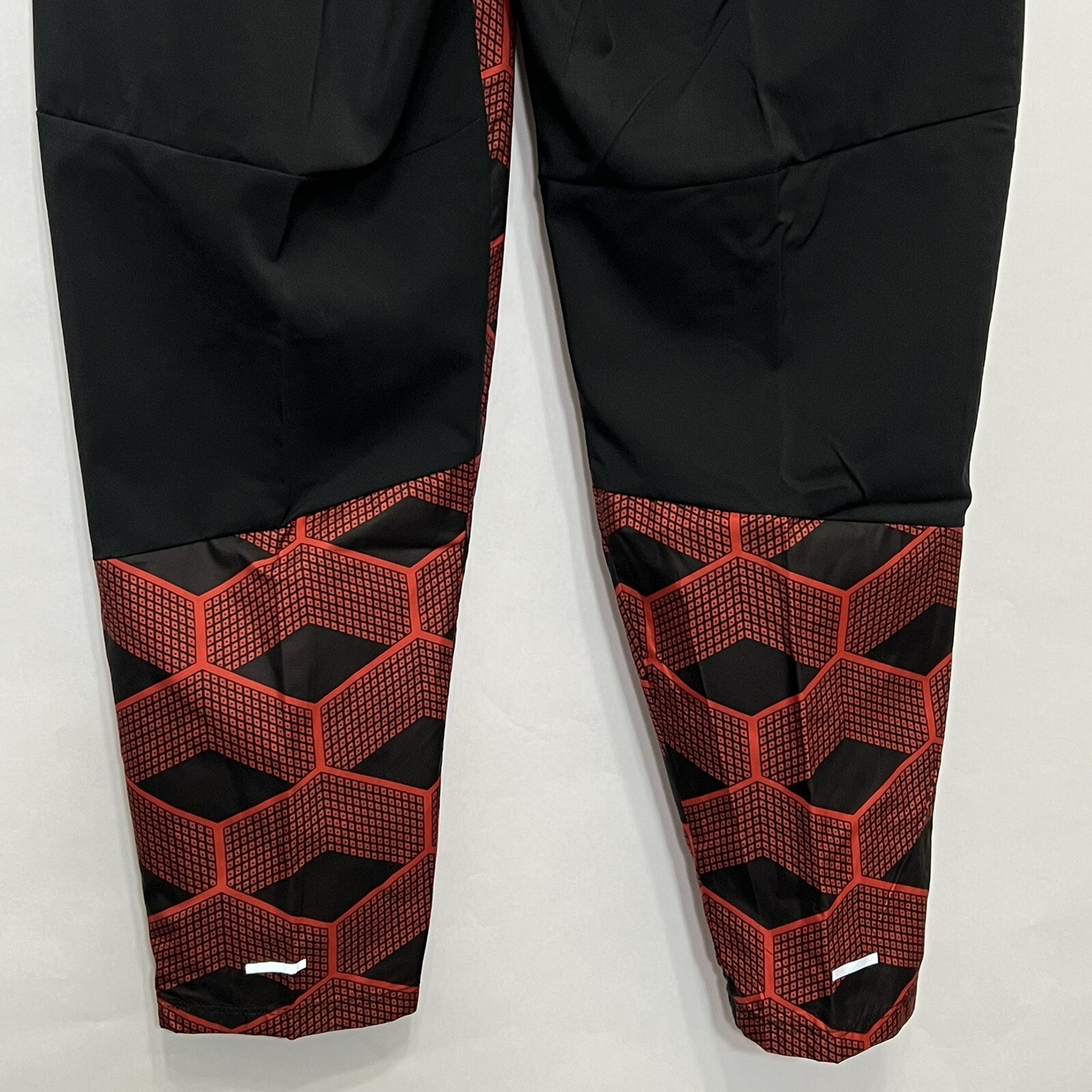 NIKE Shield Men Size Large TEAM KENYA Reflective Training Track Pants Zip Leg