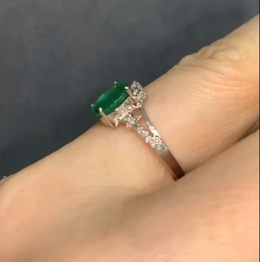 Natural Emerald Ring, Diamond Halo Ring, 925 Sterling Silver Ring, Handmade I