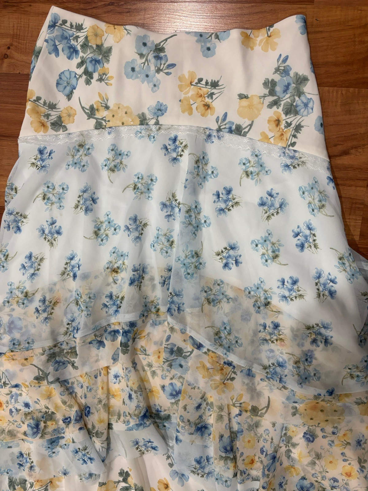 NWT! Altar’d State Medium Emmalyn Tiered Ruffle Yellow/ Blue Floral Maxi Skirt