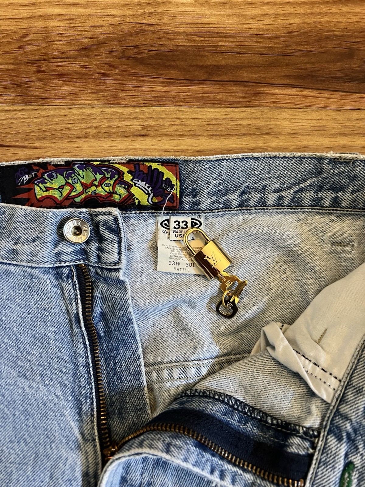 JNCO Men’s Wide-Leg Light Wash Blue Cotton Denim Jeans Low Rise 5-Pocket