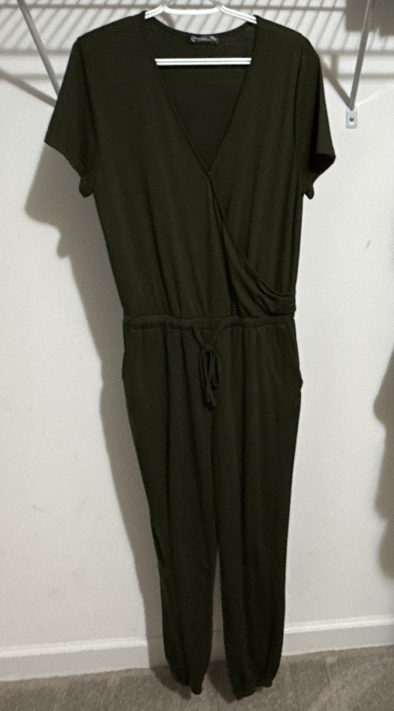 PRETTYGARDEN Women’s Green Solid V-Neck Short Sleeve Drawstring Jumpsuit L