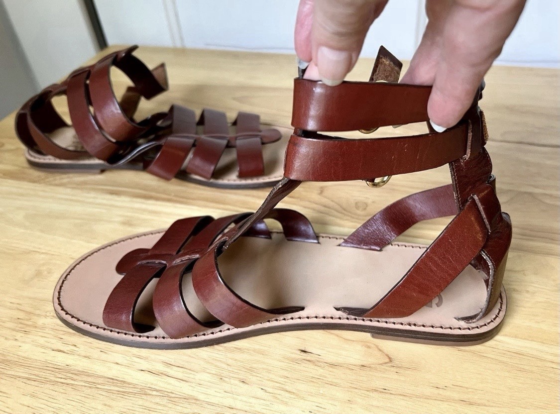 Dolce & Gabbana D&G Brown Leather Gladiator Sandals Flats Straps 39 9