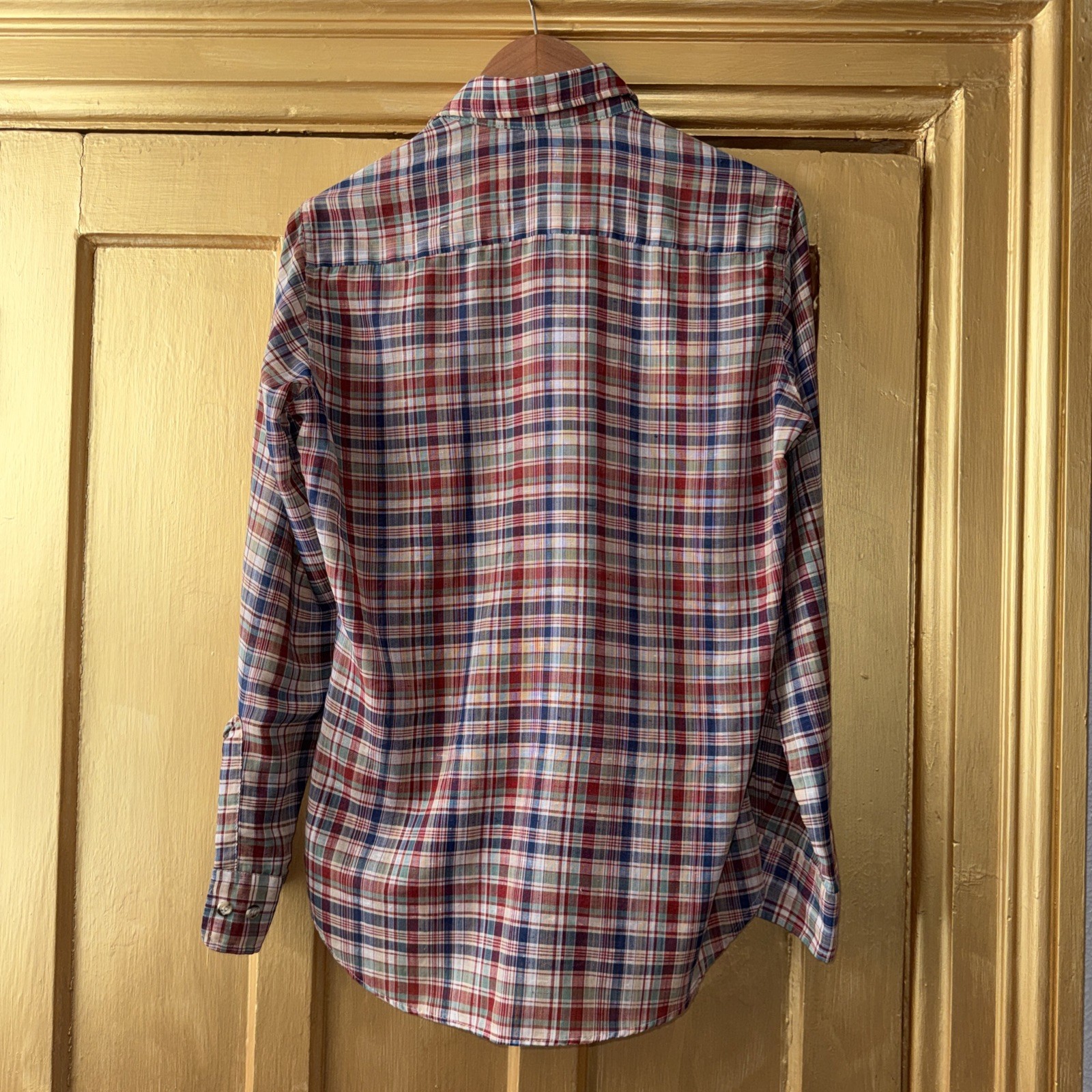 Vintage Men’s Levi’s Plaid Buttondown Shirt Lightweight 70s Size Medium