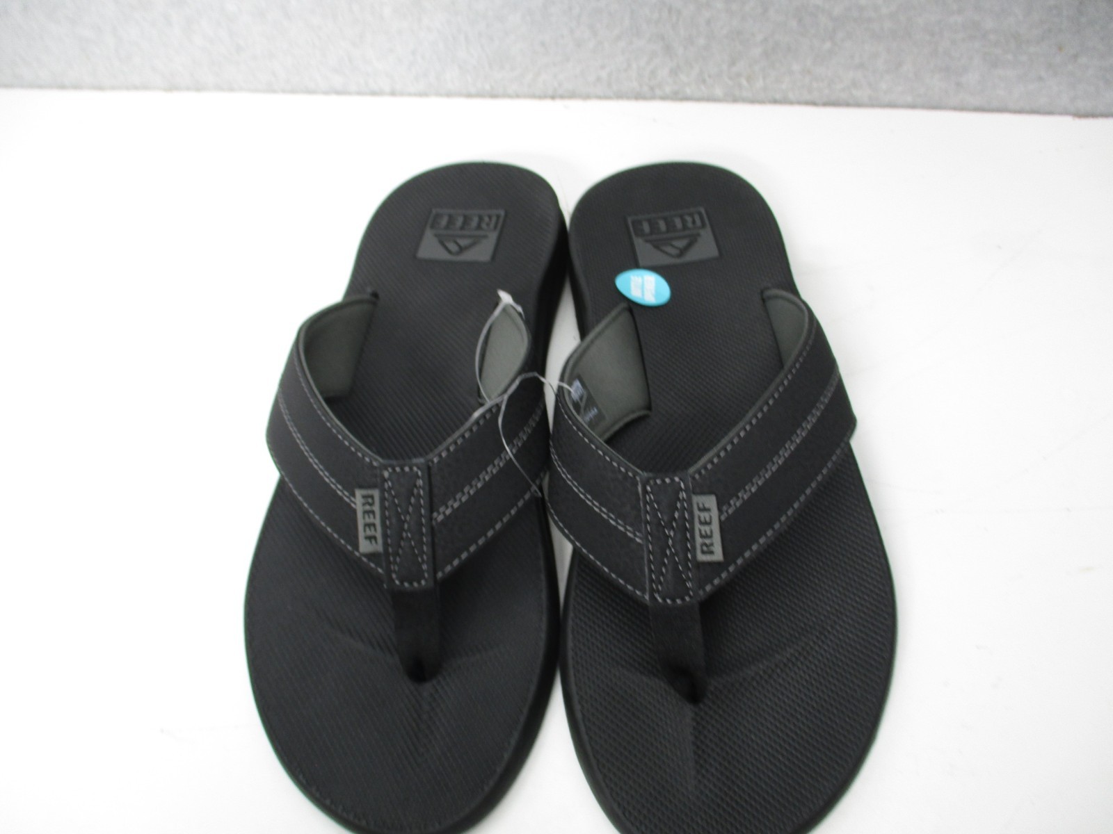 Reef Element TQT Sandals Black Thong Flip Flop Bottle Opener Mens Sz 9