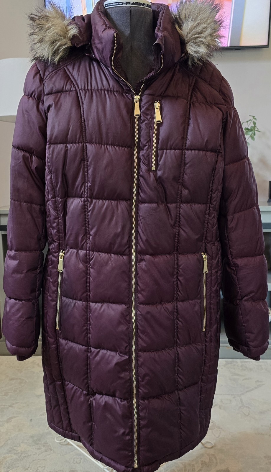 Liz Claiborne Outerwear Women’s Purple Hooded Faux Fur Trim Puffer Coat 1X