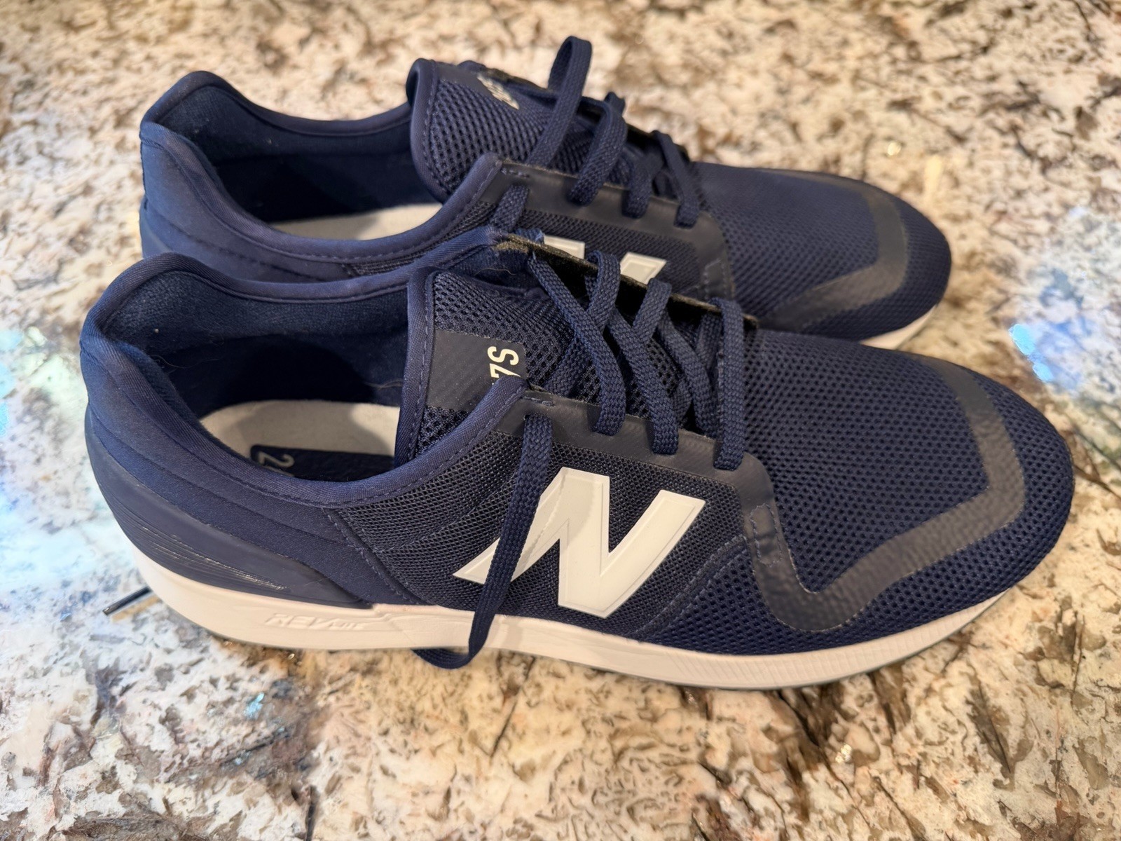 New Balance Men’s 247S Sport Size 11 Navy Sneakers