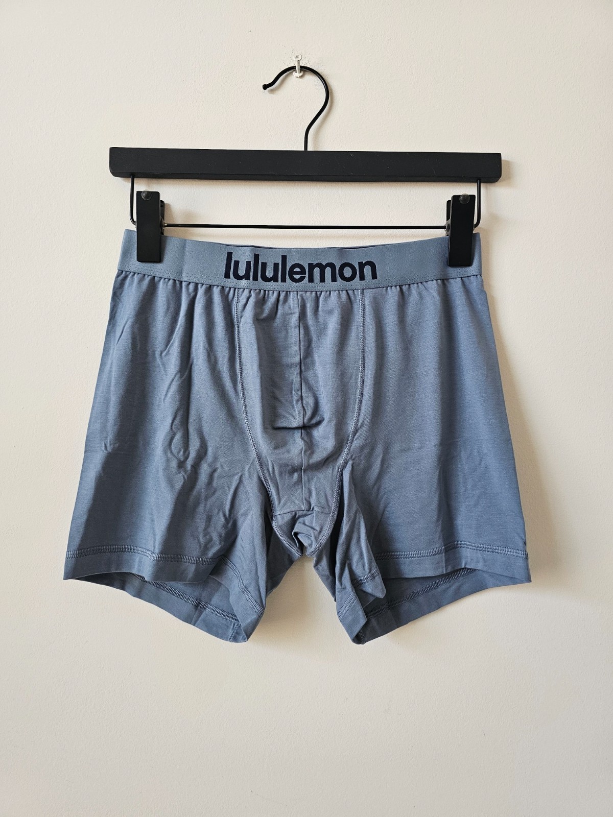 NIB LULULEMON Blue Grey Navy Ivory Always In Motion Boxer Brief 5″ Medium 5-Pack