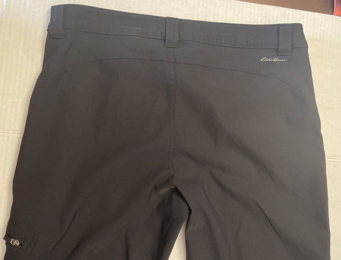 Eddie Bauer Rainier Capris Womens 8 Black