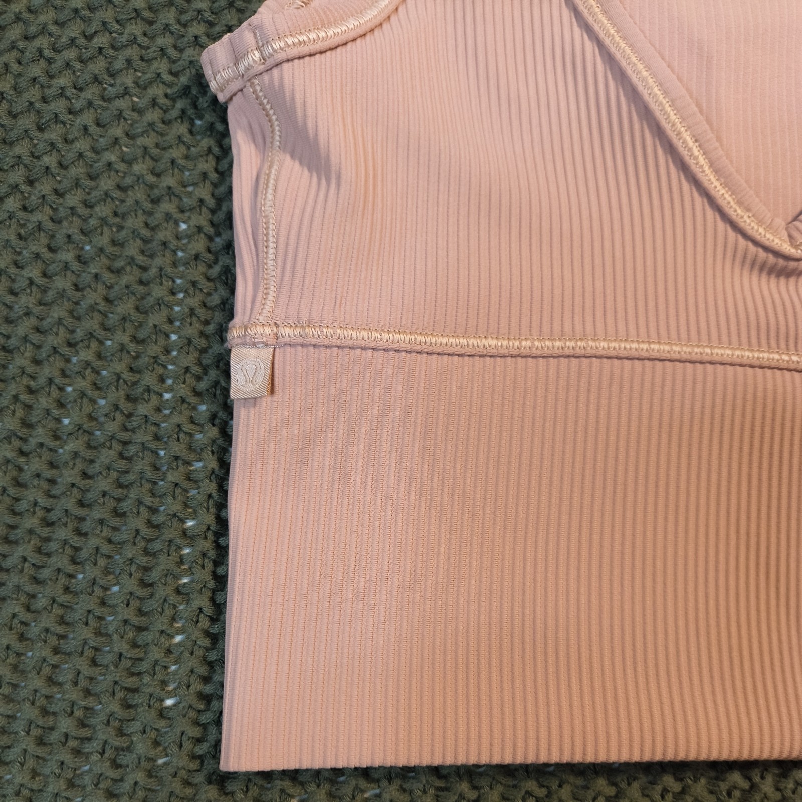 Lululemon Mauve Wireless Sports Bra Blended Fabric Normal Strap Activewear
