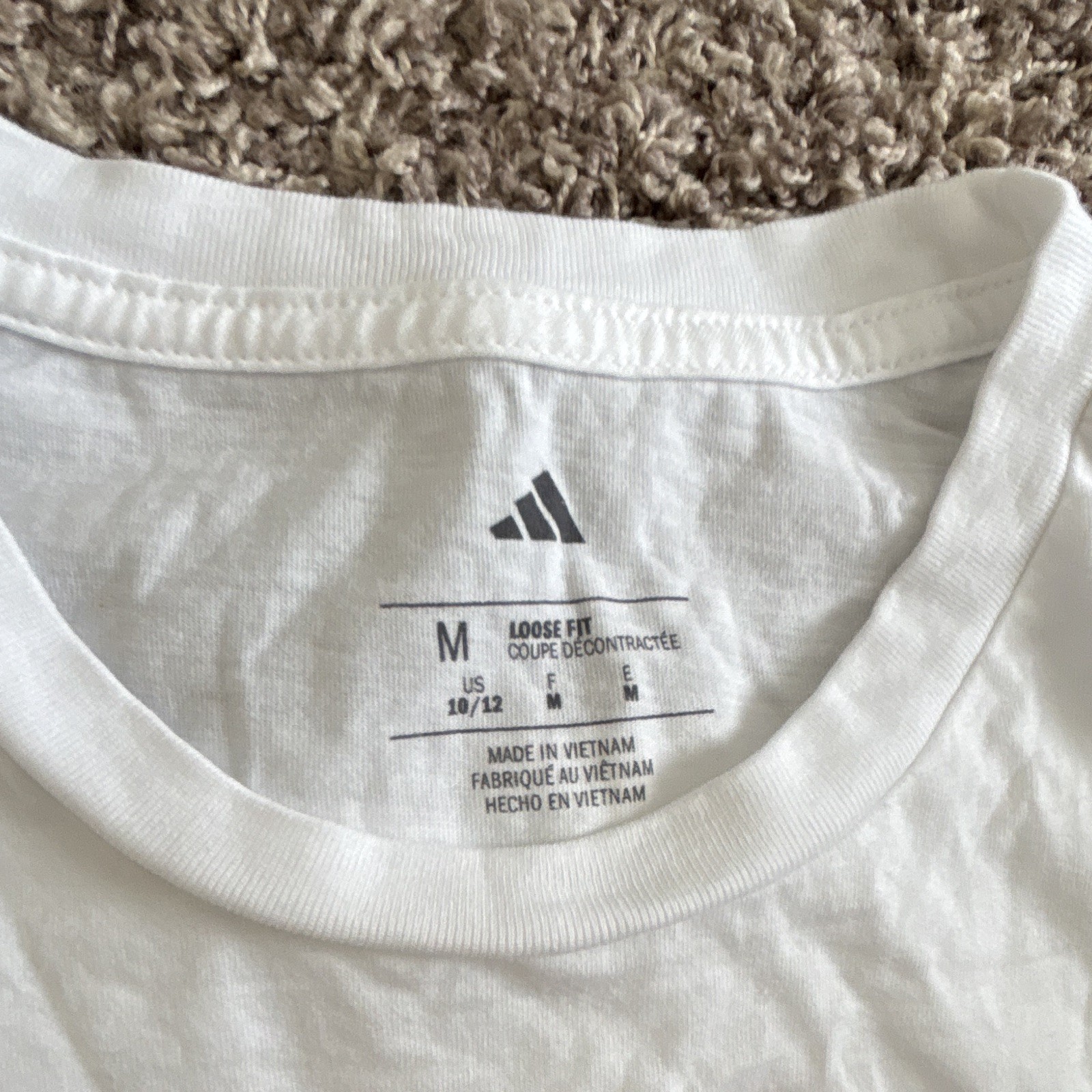adidas Women’s Floral Graphic Print Crew Neck Short Sleeve T-Shirt Size M/L