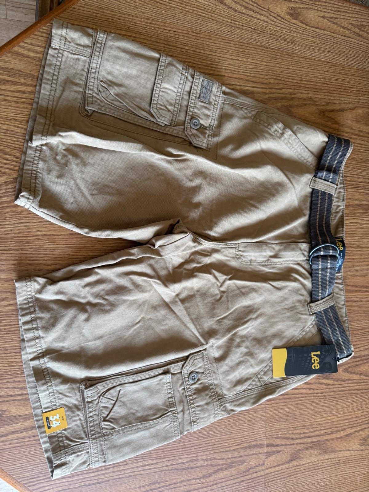 Lee Mens Cargo Shorts Bourbon Mens Size 34 or 40