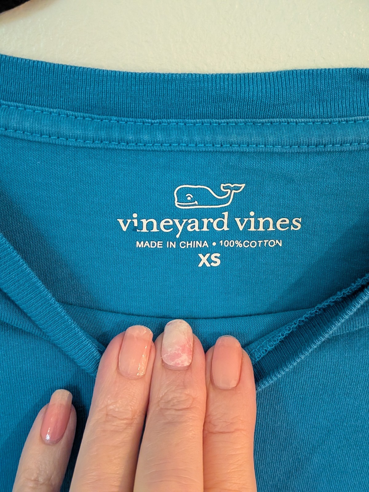 Vineyard Vines Lt. Blue Whale/Sardines Print 100% Cotton Crew T-Shirt Sz XS EUC