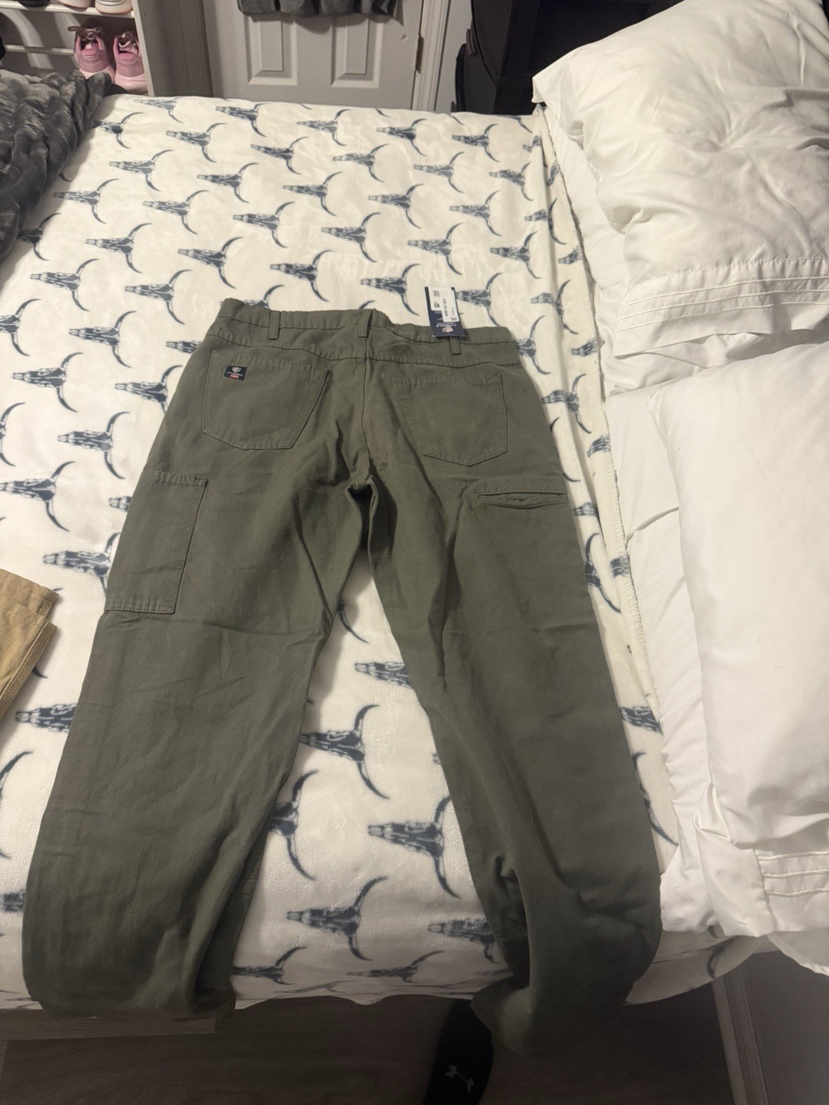 2 pair Tyndale summer weight FR Men’s Cargo Pants Green/Tan 36W Regular