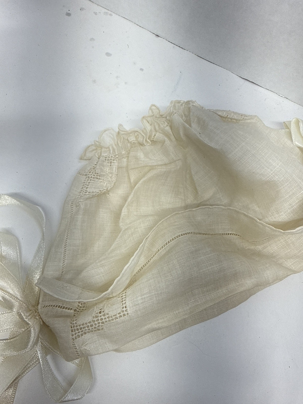 Vintage Baby Christening Bonnet Magic Hanky Wedding Heirloom Linen Lace