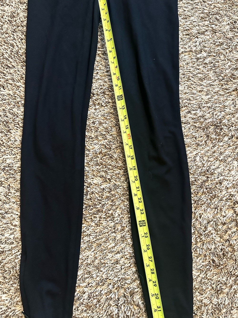 SPANX Black Seamless High Waisted Leggings Angle Zipper Size L Slimming